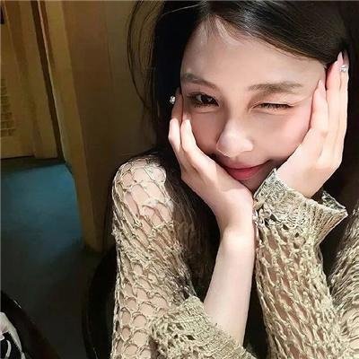 总之就是非常可爱～制服～